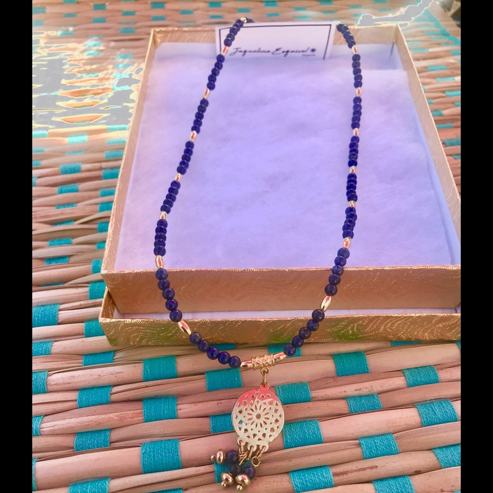 Beautiful Necklace hand made design
